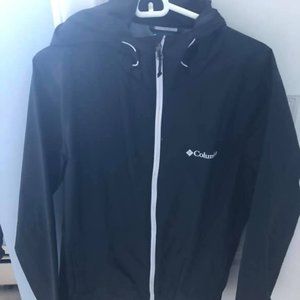 Black Columbia windbreaker